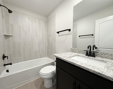 1205 Ginsburg Lane - Photo Thumbnail 17