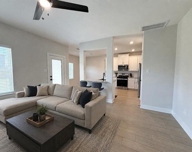1205 Ginsburg Lane - Photo Thumbnail 1