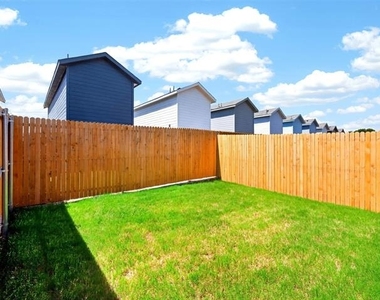 1031 Bishop Creek Drive - Photo Thumbnail 27