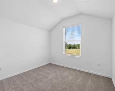 1031 Bishop Creek Drive - Photo Thumbnail 21