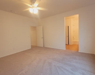 23204 N 175th Lane - Photo Thumbnail 15