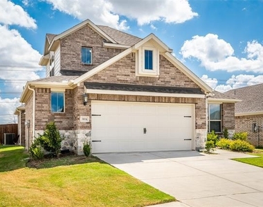 3016 Prairie Trail Avenue - Photo Thumbnail 1
