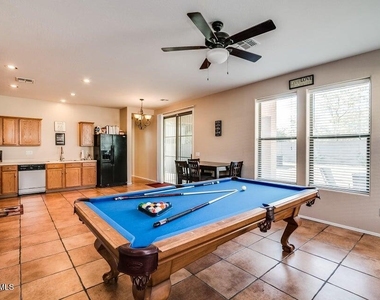 16429 W Remuda Drive - Photo Thumbnail 7