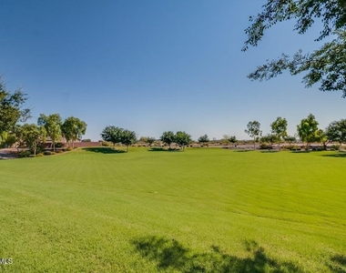 16429 W Remuda Drive - Photo Thumbnail 38