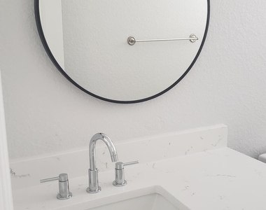 1005 Belmont Place - Photo Thumbnail 24