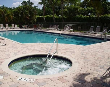 1005 Belmont Place - Photo Thumbnail 29