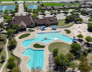 610 Crockett Drive - Photo Thumbnail 27