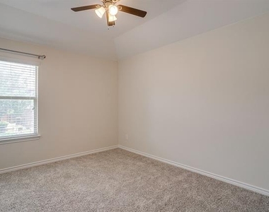3801 Weatherstone Drive - Photo Thumbnail 26