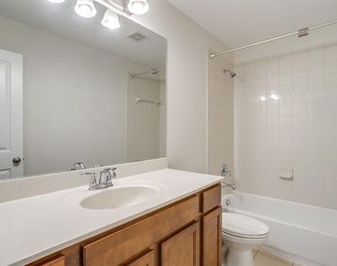3801 Weatherstone Drive - Photo Thumbnail 30