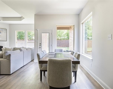3901 Shadewell Street - Photo Thumbnail 11