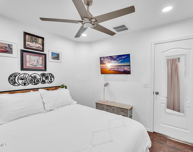 3678 E Yeager Court - Photo Thumbnail 25