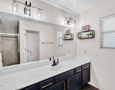 3678 E Yeager Court - Photo Thumbnail 18
