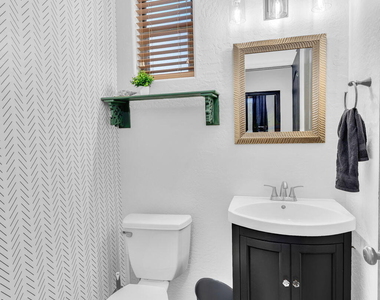 3678 E Yeager Court - Photo Thumbnail 31