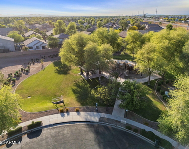 3678 E Yeager Court - Photo Thumbnail 40