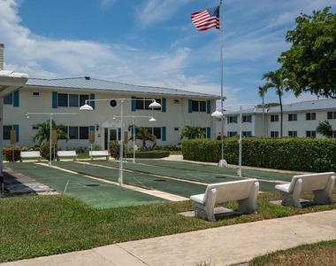 1851 Ne 62nd Street - Photo Thumbnail 20