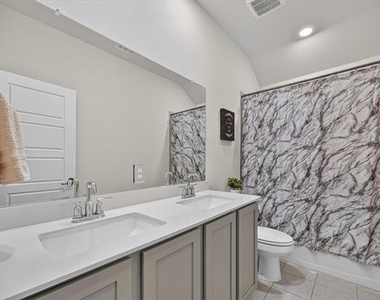 10121 High Grade Drive - Photo Thumbnail 10