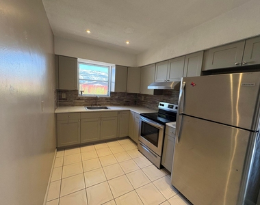6111 Sw 31st Street - Photo Thumbnail 3