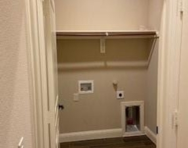1729 Spoonbill Drive - Photo Thumbnail 22