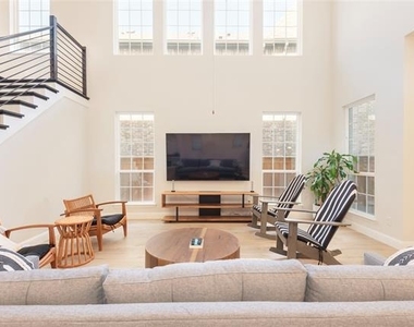 3675 Honeycutt Drive - Photo Thumbnail 13
