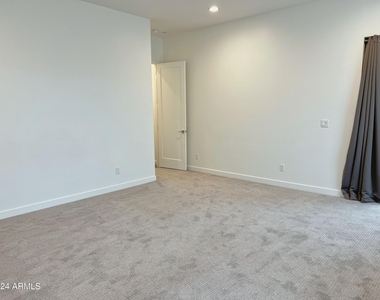 10920 E North Lane - Photo Thumbnail 14