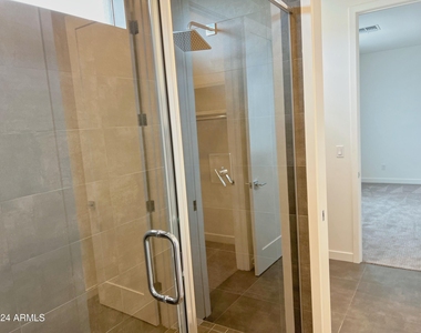 10920 E North Lane - Photo Thumbnail 26