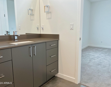 10920 E North Lane - Photo Thumbnail 29