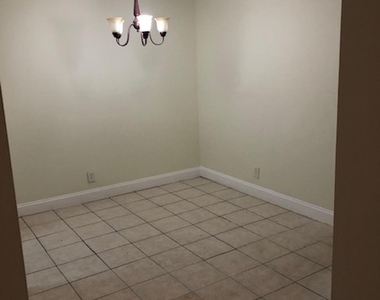 2530 Pierce Street - Photo Thumbnail 5