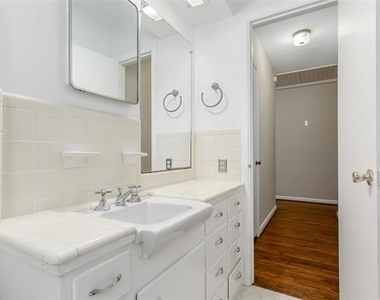 6506 Saint Moritz - Photo Thumbnail 13