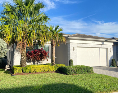 17296 Sea Blossom Way - Photo Thumbnail 2