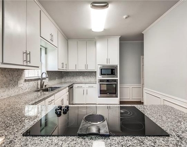 5956 Encore Drive - Photo Thumbnail 12