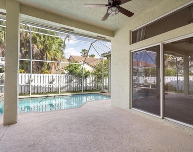 970 Greenwood Road - Photo Thumbnail 38