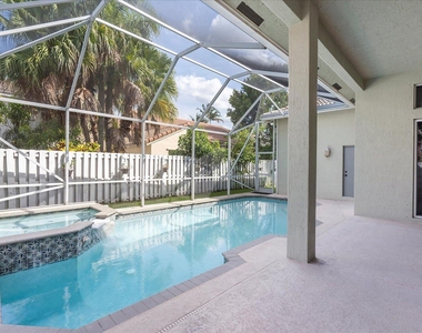 970 Greenwood Road - Photo Thumbnail 40