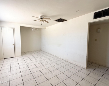 2232 E Burgess Lane - Photo Thumbnail 2