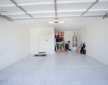 9969 W Robin Lane - Photo Thumbnail 33