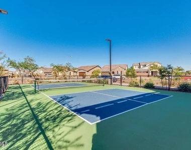 9969 W Robin Lane - Photo Thumbnail 42