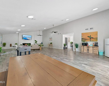 1865 E Broadway Road - Photo Thumbnail 1