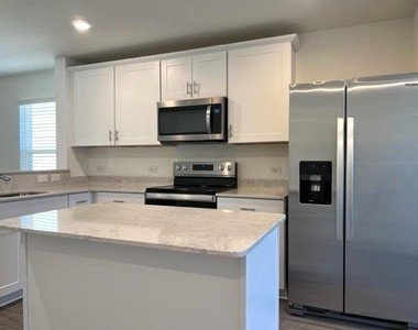 829 Lake Fletcher Road - Photo Thumbnail 8