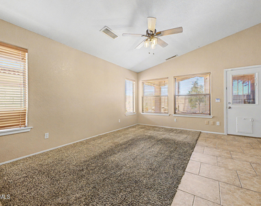 12899 S 175th Avenue - Photo Thumbnail 7