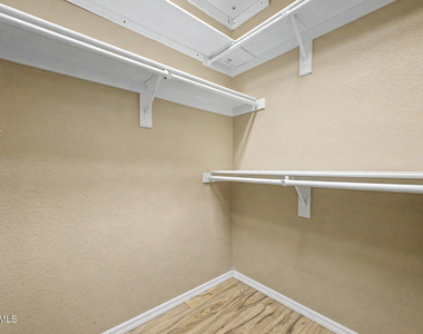 12899 S 175th Avenue - Photo Thumbnail 18