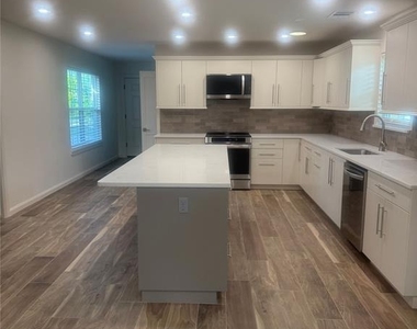 14301 S Western Avenue - Photo Thumbnail 9