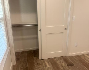 14301 S Western Avenue - Photo Thumbnail 23