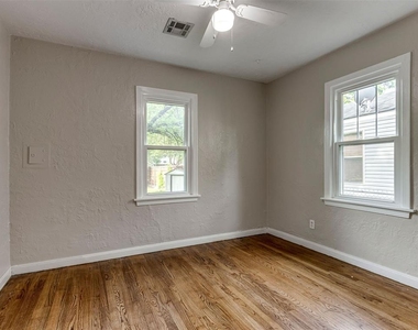 604 Iowa Street - Photo Thumbnail 23