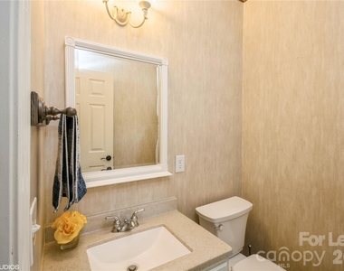 5743 Cambridge Bay Drive - Photo Thumbnail 29