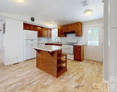 4120 Glenola Drive - Photo Thumbnail 4