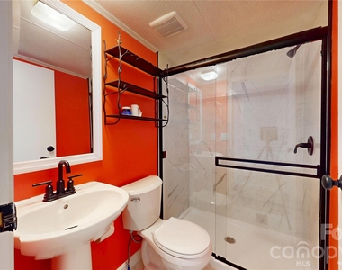 4120 Glenola Drive - Photo Thumbnail 18