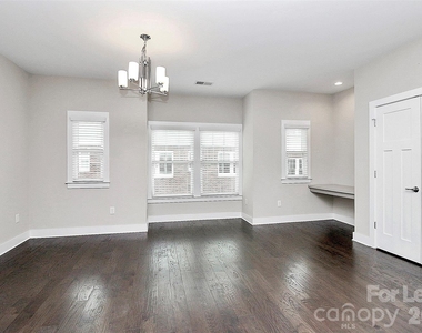 1420 W 4th Street - Photo Thumbnail 7