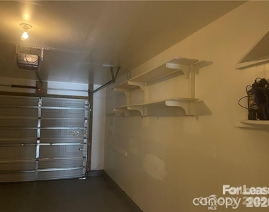11917 Stratfield Place Circle - Photo Thumbnail 26