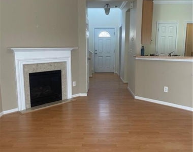 11917 Stratfield Place Circle - Photo Thumbnail 7