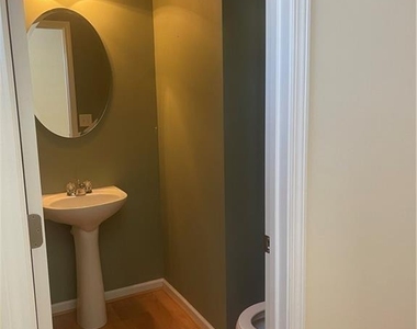 11917 Stratfield Place Circle - Photo Thumbnail 11