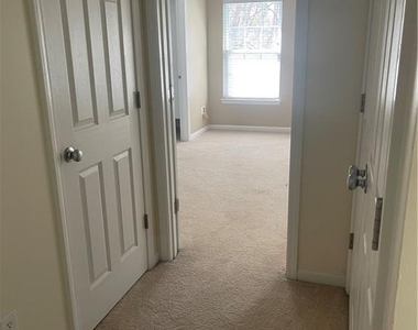 11917 Stratfield Place Circle - Photo Thumbnail 19